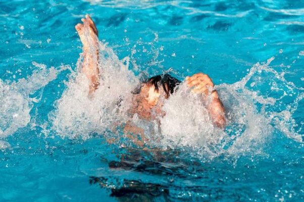 Giải Mã Giấc Mơ Thấy Đuối Nước Và Những Con Số May Mắn Cùng Go88